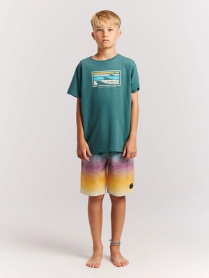 4---71861003_586_model_front-full_01
