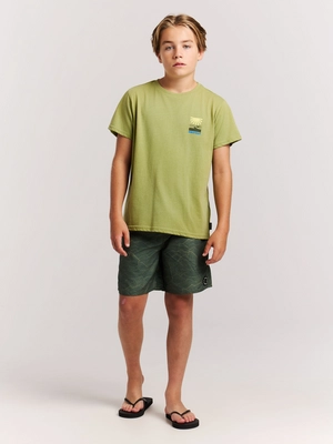 3---71861008_855_model_front-full_01