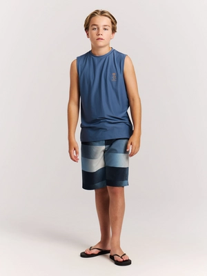 4---71861005_906_model_front-full_01