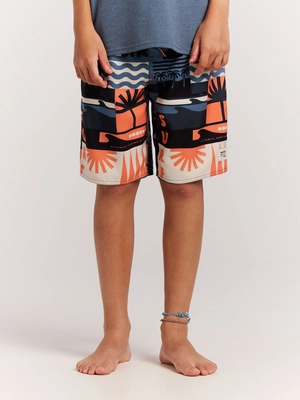 5---71861000_906_model_front-half_01