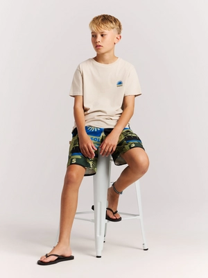 5---71861000_855_model_front-full_02