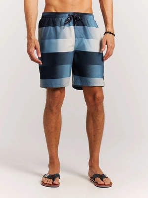 5---71761002_906_model_front-half_01