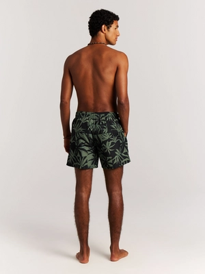 8---71761012_290_model_back-full_01