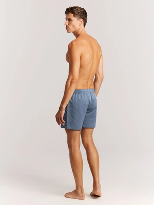 9---71751045_396_model_back-full_01