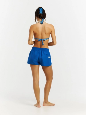 8---2691100_909_model_back-full_01