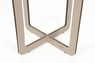 8---Centre side table 1000933_15
