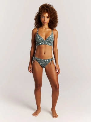 4---72661035_477_model_front-full_01