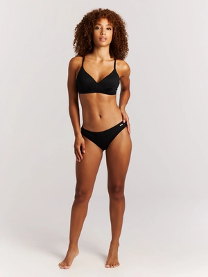 4---72661023_290_model_front-full_01