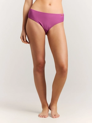 5---72661090_635_model_front-half_01