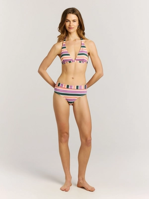 4---72661100_843_model_front-full_01