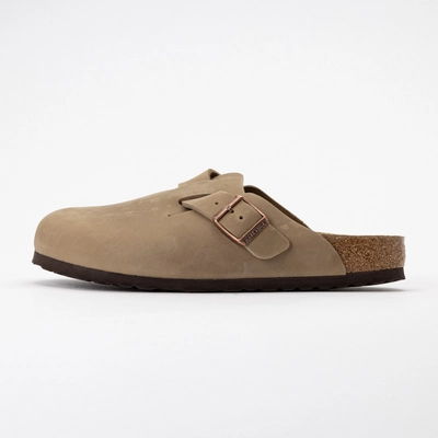 birkenstock boston soft footbed tobacco oiled leather Brown Clogs This classic unisex style is perfect for everyone Birkenstock Boston Oiled Leather Tobacco