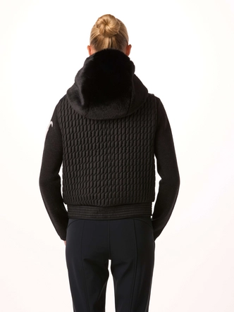 6---toni-sailer-women-ski-mid-layer-flora-black-model-back
