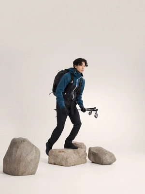 6---f25_x000009925_002291_gamma-ar-pant_black_men_32-r_full-body