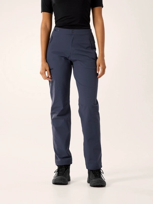4---f25_x000010033_001280_gamma-pant_black-sapphire_women_4-r_front-view