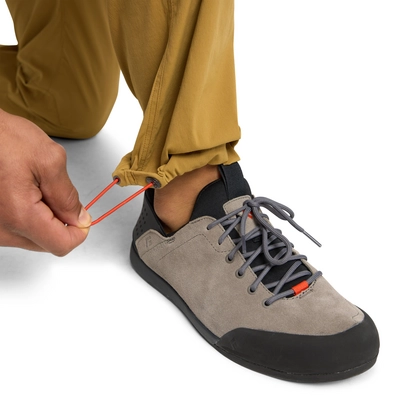 8---750151_2021_M_Pursuit_Pants_Flax_09