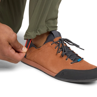 8---750151_3010_M_Pursuit_Pants_Tundra_09
