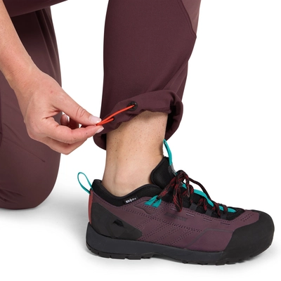 9---750160_6052_W_Pursuit_Hybrid_Pants_Fig_09