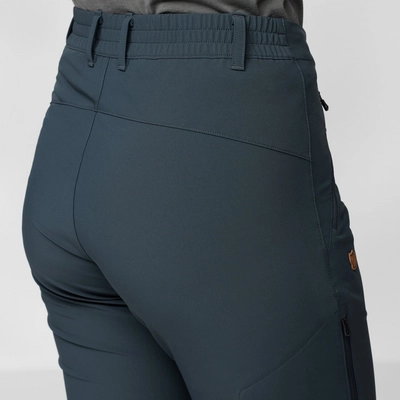 6---Abisko_Trail_Stretch_Trousers_W_87101-555_G_DETAIL_FJR