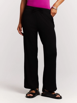 5---46661001_290_model_front-half_01