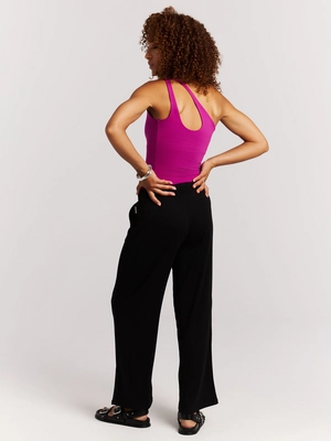 8---46661001_290_model_back-full_01