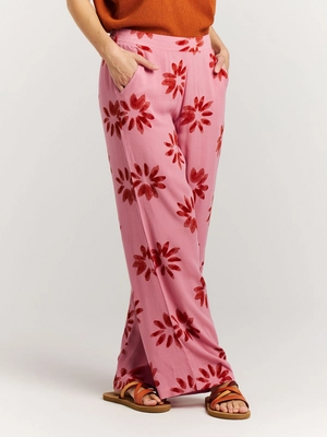 5---46661000_730_model_front-half_01