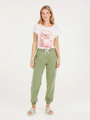 4---46651000_663_model_front-full_01