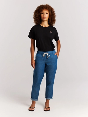 4---46661008_345_model_front-full_01