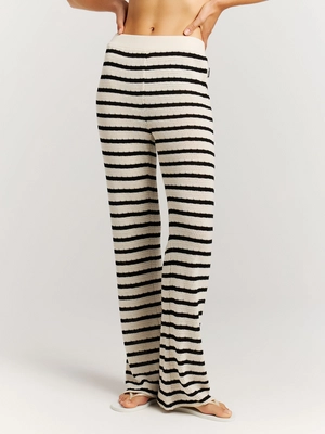 5---46661003_106_model_front-half_01