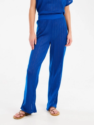 5---46651009_945_model_front-half_01