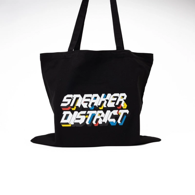Canvas Shopper Sneaker District Logo