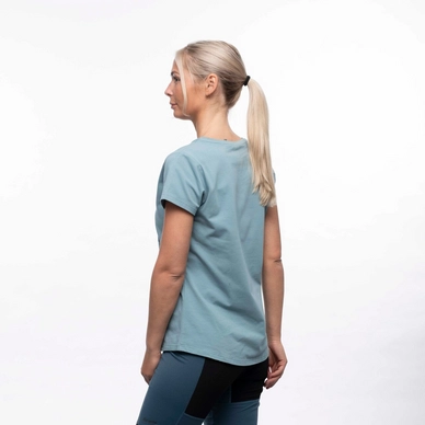 classic women smoke blue 5