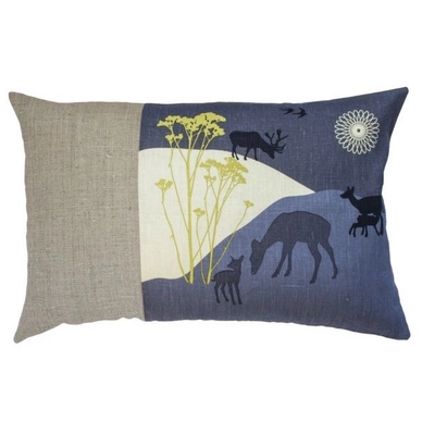Sierkussen Susanne Schjerning Deer On The Hills