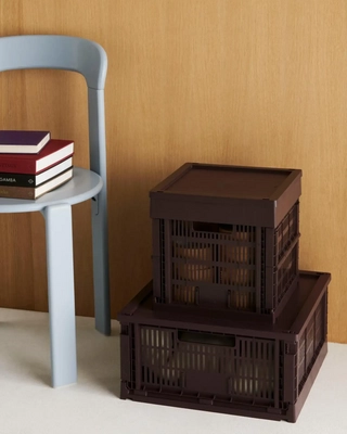 4---hay-colour-crate-lid-plastic-large-square-bordeaux-82278_1920x1920