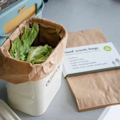 ecoLiving-food-waste-bags-paper-uk[2]
