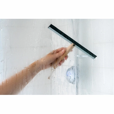 ecoLiving-wooden-squeegee[3]