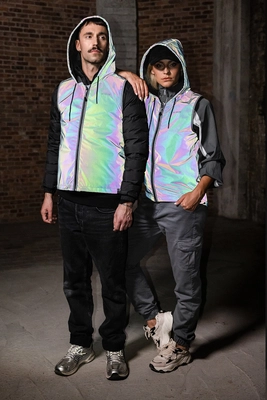 Lumeo_Jacket_Rainbow_1