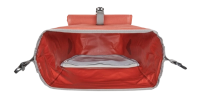 3---ORTLIEB-BACK-ROLLER-PLUS-QL22-F5213-INSIDE-_no-bg