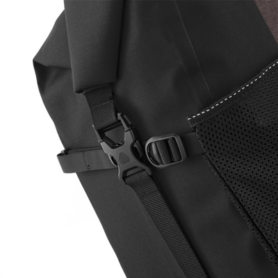 7---ORTLIEB-BACK-ROLLER-XL-PLUS-F5255-DETAIL2