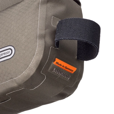 10---ORTLIEB-FRAME-PACK-RC-TOPTUBE-F9949-05DETAIL2