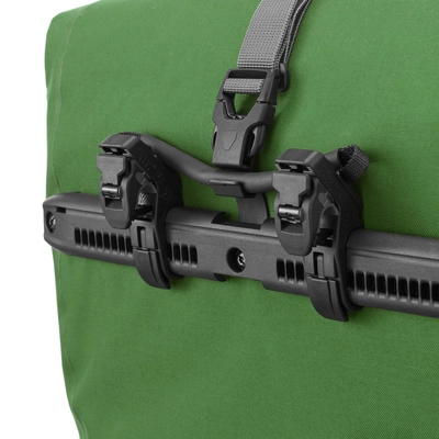 5---ORTLIEB-BACK-ROLLER-PLUS-QL22-F5215-DETAIL2