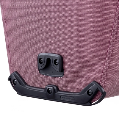 6---ORTLIEB-BACK-ROLLER-URBAN-F5535-DETAIL3