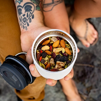 food_canister_8oz_snack_mix_closeup_lifestyle_1024x