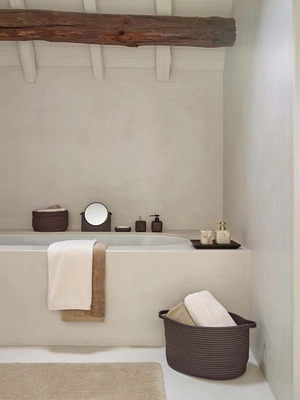 3---Aquanova_Ebony_accessoires_Blake_beker_zeepdispenser_London_Goldon_Jasmin (9)