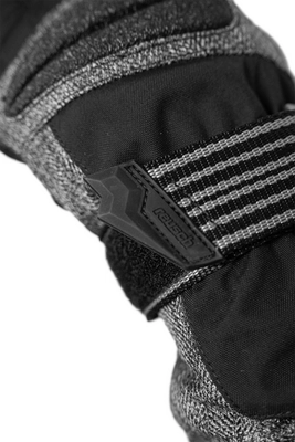 5---Reusch_Sweeber_III_R-TEX®_XT_6404283_7721_black_grey_3
