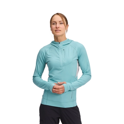 2---752094_4072_W_Alpenglow_Pro_Hoody_Glacier_02