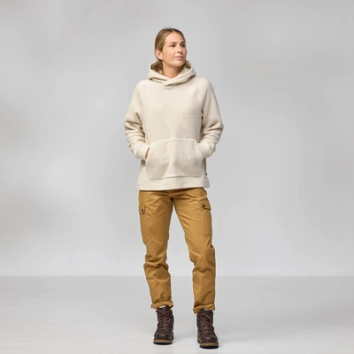 4---Kaitum_Hoodie_W_14600250-113_C_MODEL_2242
