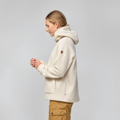 8---Kaitum_Hoodie_W_14600250-113_E_MODEL_2270