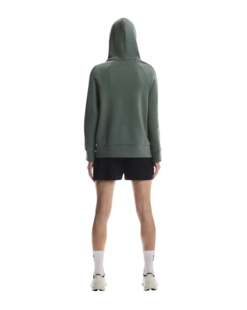 4---1WF30360153-focus_tech_hoodie-fw25-olive-w-4x5-tr-g2