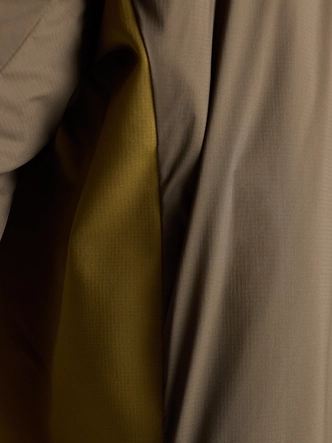 7---F26_X000009556_023845_Atom_Hoody_Mongoose_-_Bracken_Men_M_Fabric-Detail_Lowres