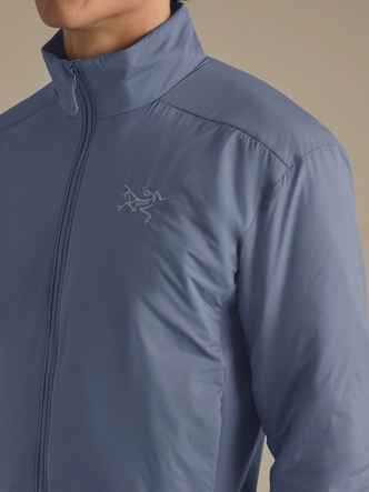 8---F26_X000009561_021320_Atom_Jacket_Stratus_Men_M_Fabric-Detail_Lowres